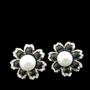 Elegant Black and Pearl Coro Flower Earrings